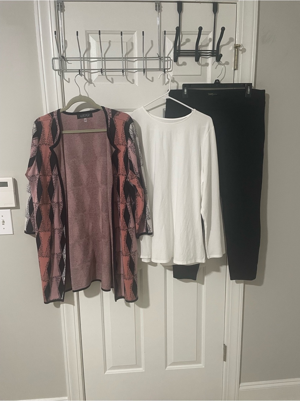 Kasper Pink and Black Geometric Open-Front Cardigan lg Dalia lg pants j Jill top